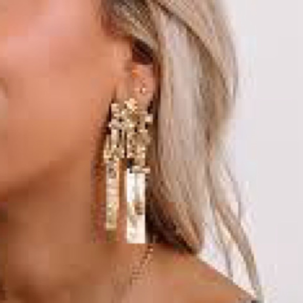 🔥🔥🔥ONE ITEM DEAL OF THE DAY KENDRA SCOTT Authentic Earrings Reduced Buy Now - Picture 10 of 10
